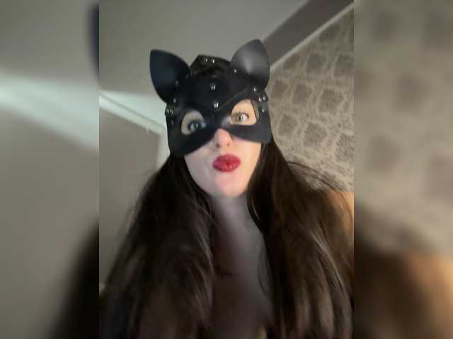 Blood-Mary live cam on BongaCams