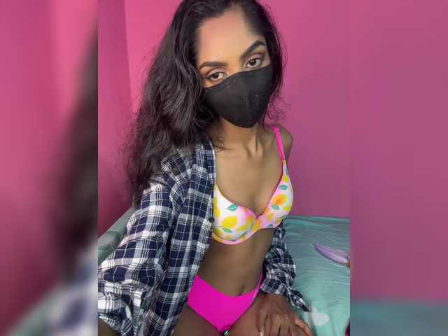 Zaraelin live webcam show