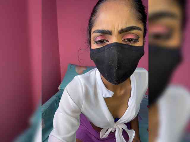 zaraelin webcam