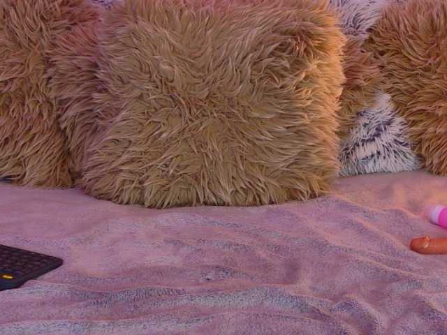 Amynaxxx live cam on BongaCams