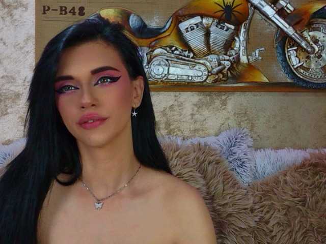 Amynaxxx