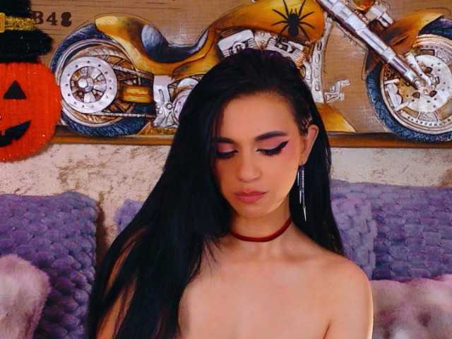 Amynaxxx