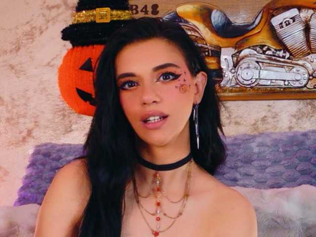 Amynaxxx