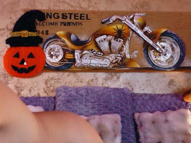 Amynaxxx live cam on BongaCams