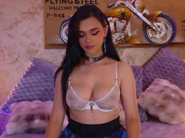 Amynaxxx Amynaxxx