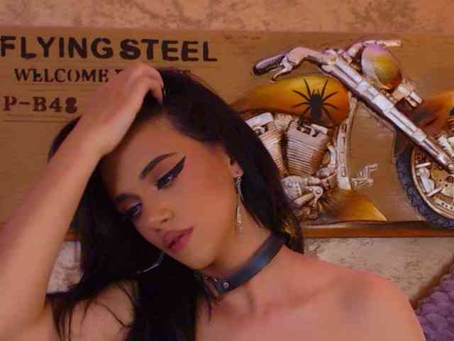 Amynaxxx