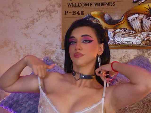 Amynaxxx