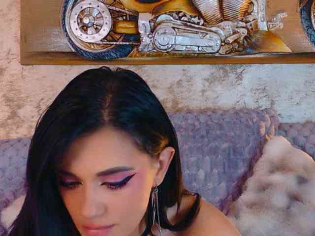 Amynaxxx webcam