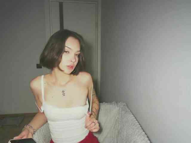 MissNelly webcam