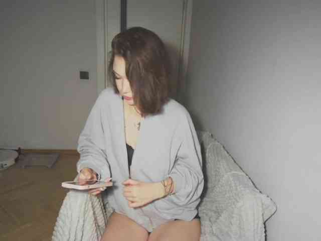 MissNelly webcam