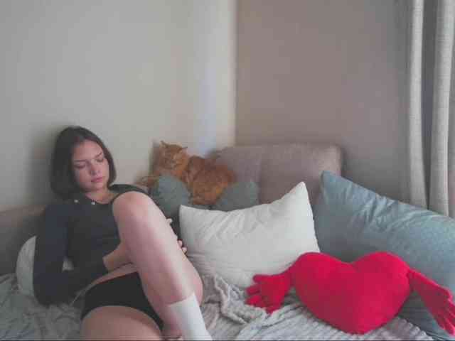 MissNelly webcam