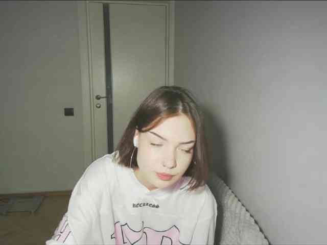MissNelly webcam