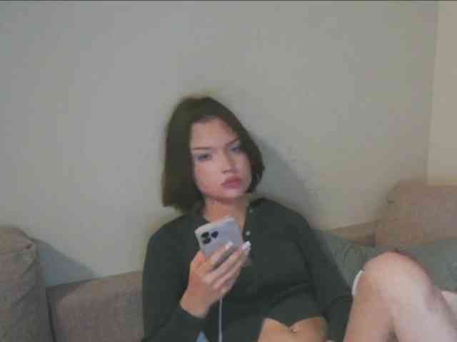 MissNelly webcam