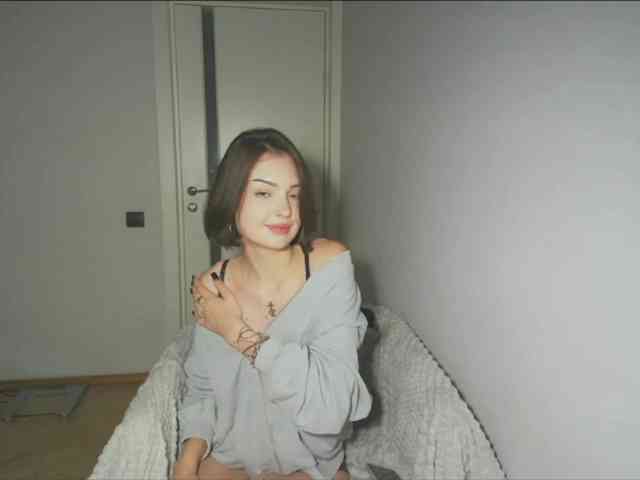 MissNelly webcam