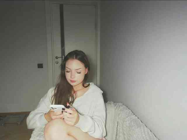 MissNelly webcam