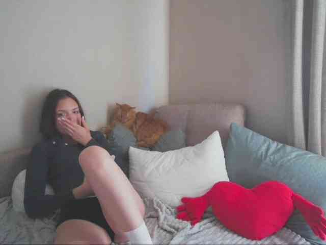 MissNelly webcam