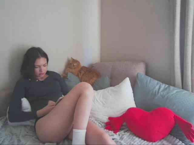 MissNelly webcam