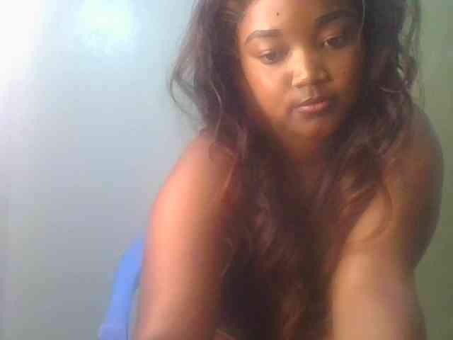 Pretty005 webcam