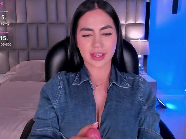 SabrinaMontclair live cam on BongaCams
