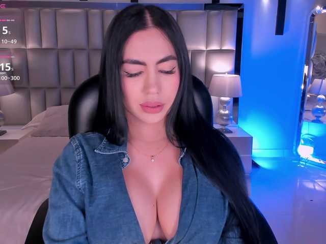 SabrinaMontclair live webcam show