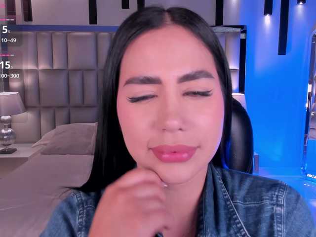 SabrinaMontclair live webcam show