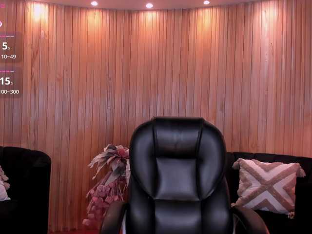 SabrinaMontclair live cam on BongaCams