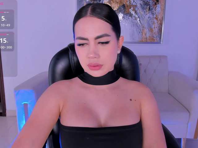 SabrinaMontclair live cam on BongaCams