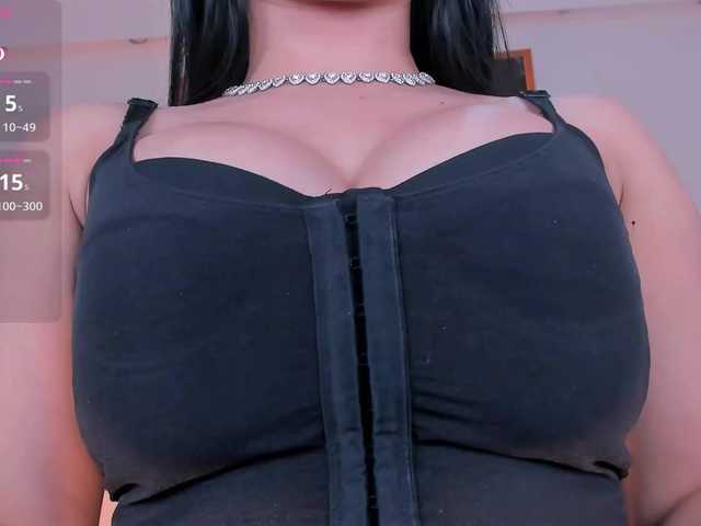 SabrinaMontclair live cam on BongaCams