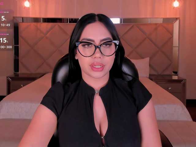 SabrinaMontclair live cam on BongaCams