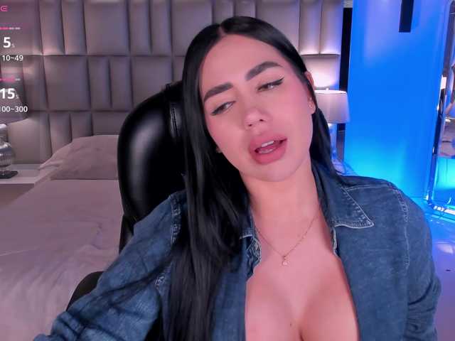 SabrinaMontclair live webcam show
