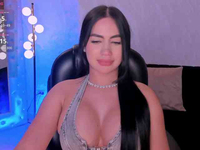 SabrinaMontclair SabrinaMontclair