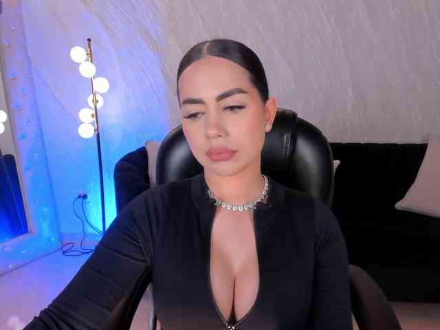 SabrinaMontclair webcam