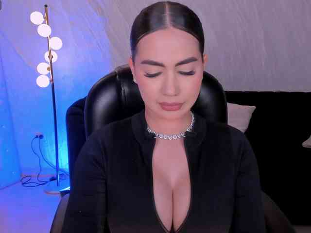 SabrinaMontclair webcam