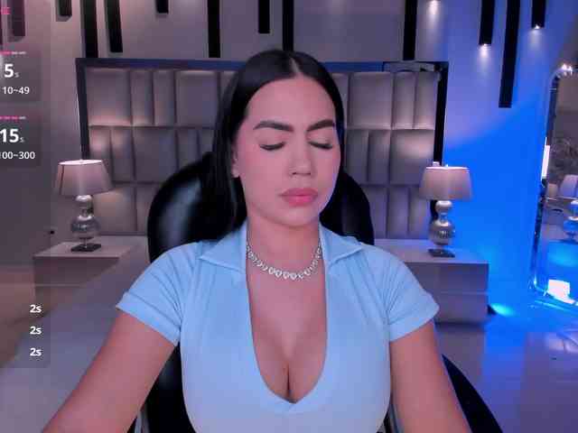 SabrinaMontclair SabrinaMontclair