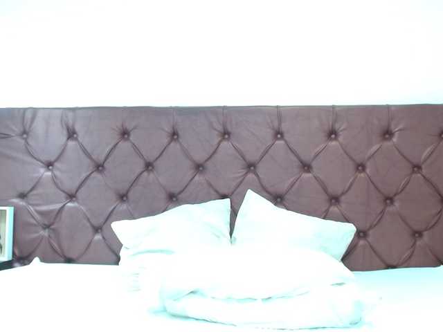 AmaraBennett live cam on BongaCams
