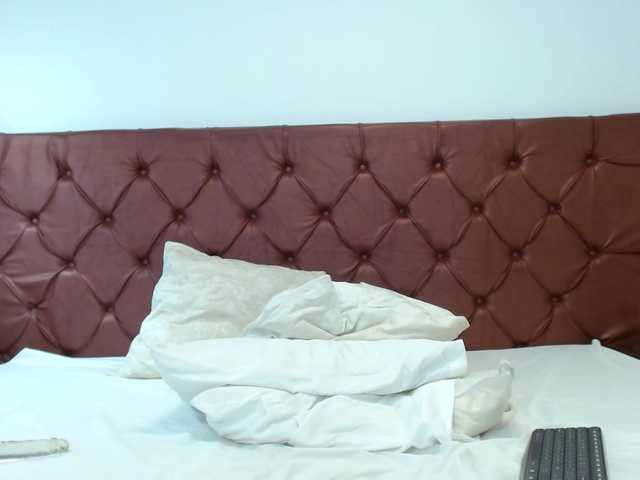 AmaraBennett live cam on BongaCams