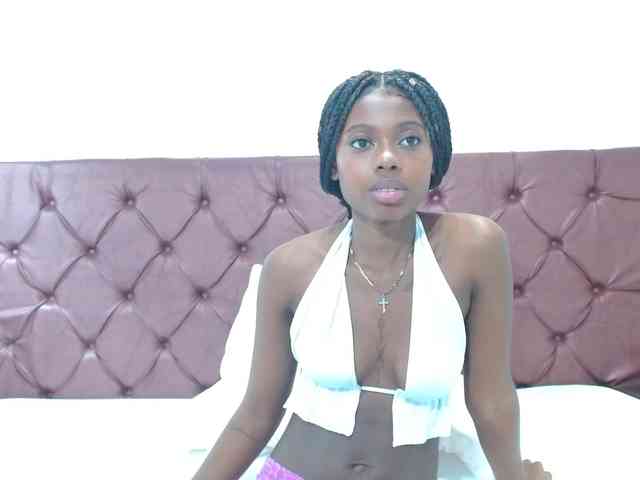 AmaraBennett webcam