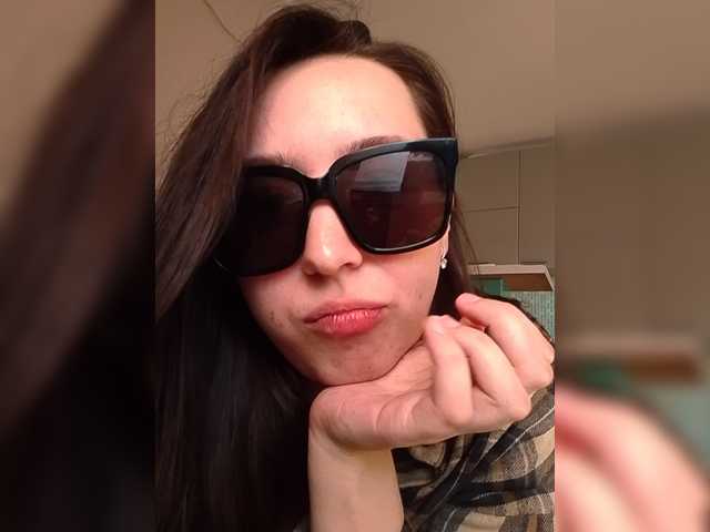 Kisar live cam on BongaCams