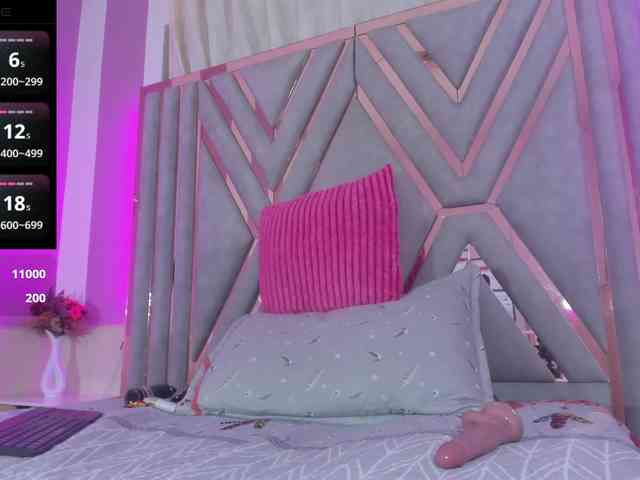 adhara-ruiz webcam