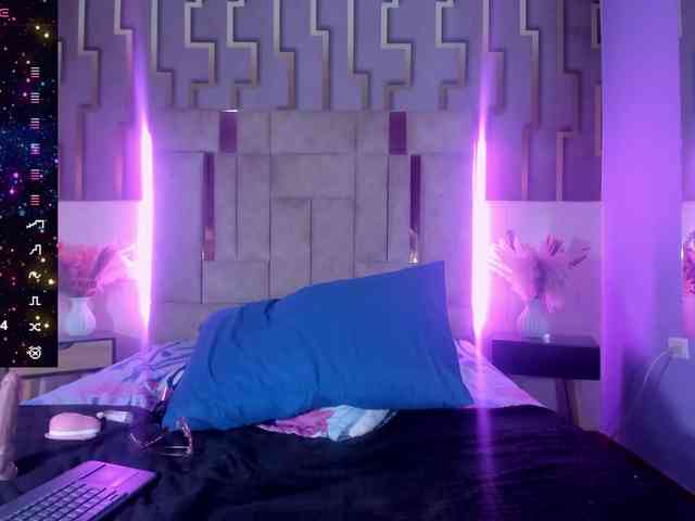 adhara-ruiz webcam