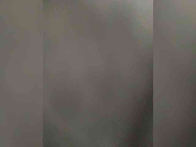 2BroKiss webcam