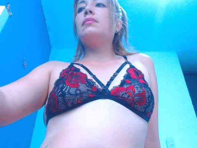 Tifanyhot webcam