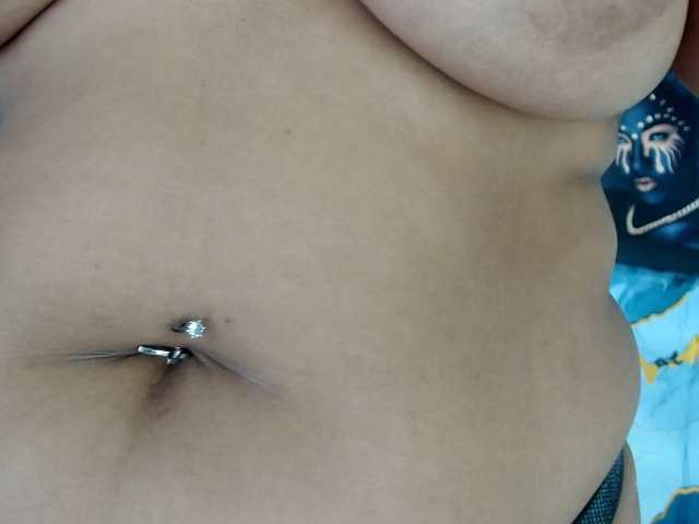 Yasmine-Tapias live cam on BongaCams