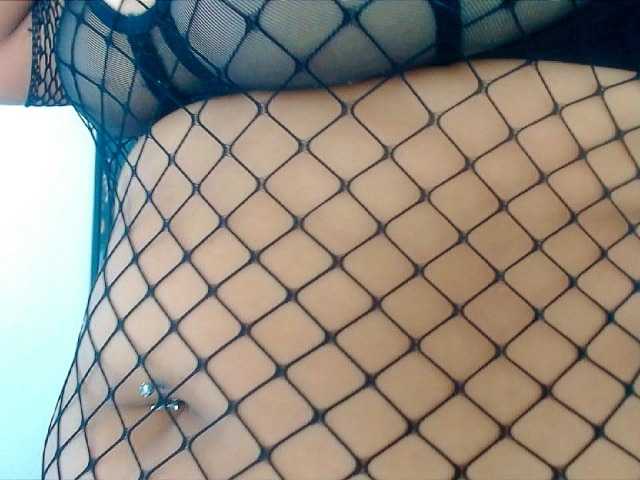Yasmine-Tapias live cam on BongaCams