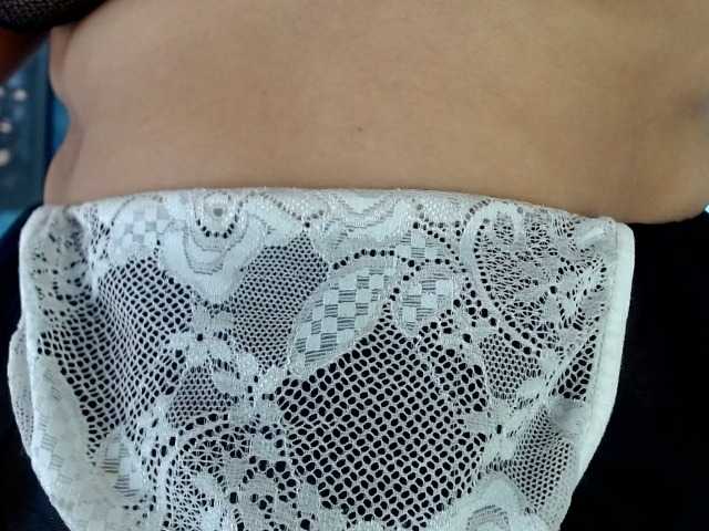 Yasmine-Tapias live cam on BongaCams