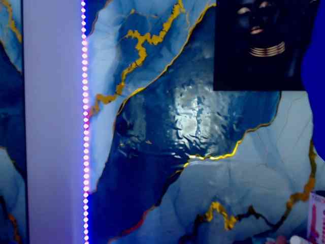 Yasmine-Tapias webcam