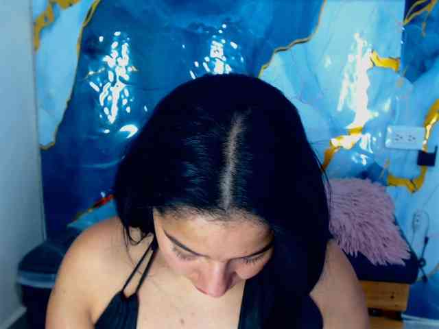 Yasmine-Tapias webcam
