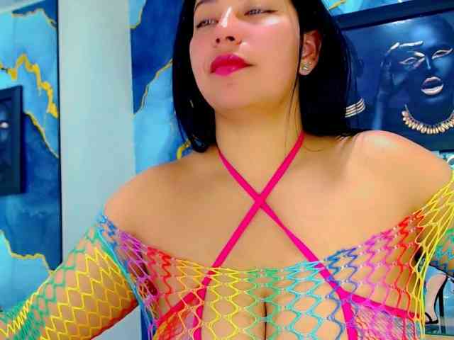 Yasmine-Tapias webcam