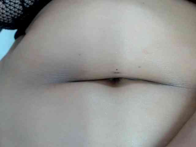 Yasmine-Tapias webcam