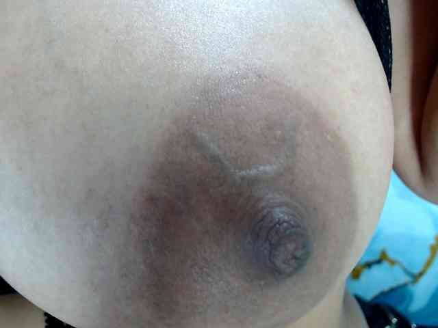 Yasmine-Tapias webcam